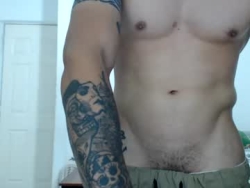 Watch latin_bby´s Live Show on Chaturbate