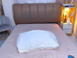 Watch adychavez´s Live Show on Chaturbate