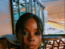 Watch ivyisfreaky´s Live Show on BongaCams