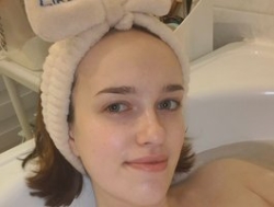 Watch evallusion´s Live Show on BongaCams