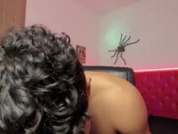 Watch diegsz_´s Live Show on Chaturbate