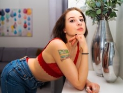 Watch AdalynFlirt´s Live Show on BongaCams