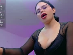 Watch pam_roberts´s Live Show on Chaturbate