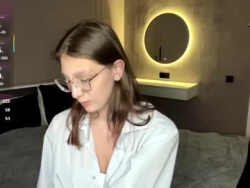 Watch minmee´s Live Show on Chaturbate