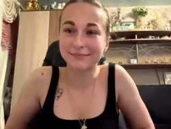 Watch marlenahuit´s Live Show on Chaturbate