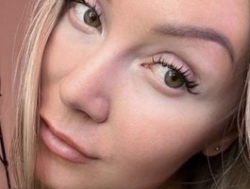 Watch AmieHerry´s Live Show on BongaCams