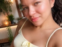Ashley26 is Live on BongaCams: squirt love dildo Watch Ashley26´s Live Show on BongaCams