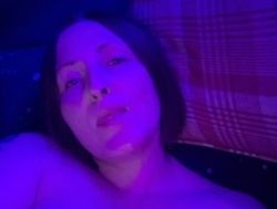 Watch AllaSowinskaya´s Live Show on BongaCams