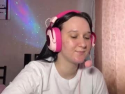 Watch chandamickens´s Live Show on Chaturbate