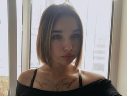 Watch MarindaHanusey´s Live Show on BongaCams