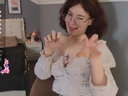 Watch sindy_crow´s Live Show on Chaturbate