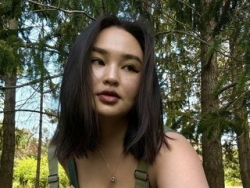 Watch plumhaze´s Live Show on ItsLive