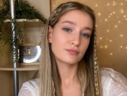 Check OnyxEliza´s Real-Time Streaming Adult Shows