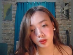 Watch ur_truelyhot_dre´s Live Show on Chaturbate