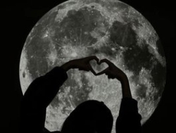 Watch -Moonlyss-´s Live Show on BongaCams