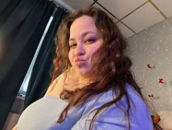 Watch Moonlit-Adelee´s Live Show on BongaCams