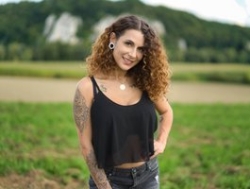 Watch MaraMartinez-´s Live Show on BongaCams