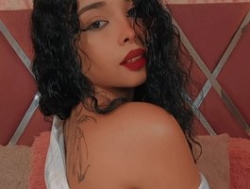 Watch estrella-bonita´s Live Show on BongaCams