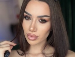 Watch JennaDay´s Live Show on BongaCams