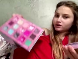 Watch crystalstipp´s Live Show on Chaturbate