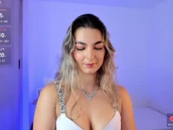 Watch laurengill_´s Live Show on Chaturbate