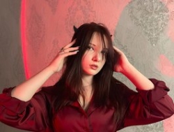 Watch AuroraKane´s Live Show on BongaCams