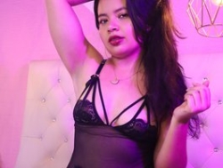 Watch EvelynSweet´s Live Show on BongaCams