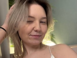 Watch HevenlyRose´s Livestream and Chat