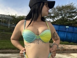 Watch DahianaMoss´s Live Show on BongaCams