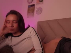 Watch bonnieshyy´s Live Show on Chaturbate