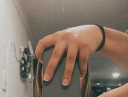 Watch Shantal-smith´s Live Show on BongaCams