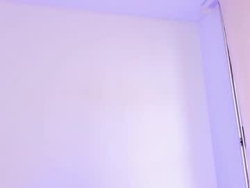 Watch cellesteevans´s Live Show on Chaturbate