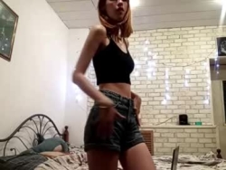 Watch georgianahaeussler´s Live Show on Chaturbate