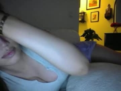 Watch luh698171´s Live Show on Chaturbate