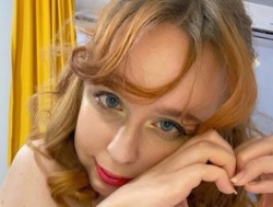 Watch JannetFox´s Live Show on BongaCams