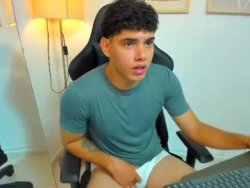 Watch justin_payn14´s Live Show on Chaturbate