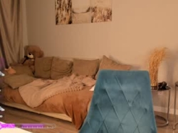 Watch your__voice´s Live Show on Chaturbate