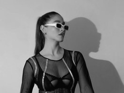 Watch JuliaVega´s Live Show on BongaCams