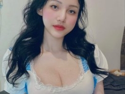 Watch Sunny-Vietnamgirl´s Live Show on BongaCams
