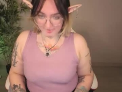 Watch evathewitcher´s Live Show on Chaturbate