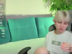 Watch kebesheska´s Live Show on Chaturbate