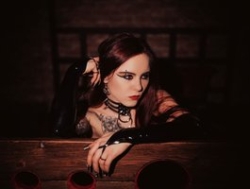 Watch Nellene´s Live Show on BongaCams