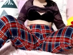 lucygolds is Live on Chaturbate: Lucygolds's room #shy #bigpussylips #shaved #c2c #cum Watch lucygolds´s Live Show on Chaturbate