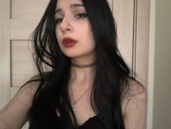 Watch Plutonyashka´s Live Show on BongaCams