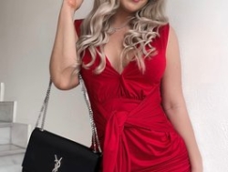 Watch Emmababe´s Live Show on BongaCams