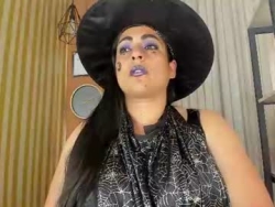 Watch skarlettbarnes´s Live Show on Chaturbate
