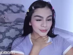 saray_cute_ is Live on Chaturbate: Welcome to my room #sexy #love #private Watch saray_cute_´s Live Show on Chaturbate