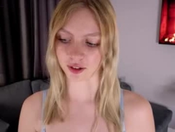 Watch rebeccaadkins´s Live Show on Chaturbate