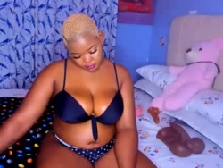 Watch dette_dimples´s Live Webcam Chat Room