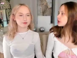 Watch lisaluve´s Live Show on Chaturbate